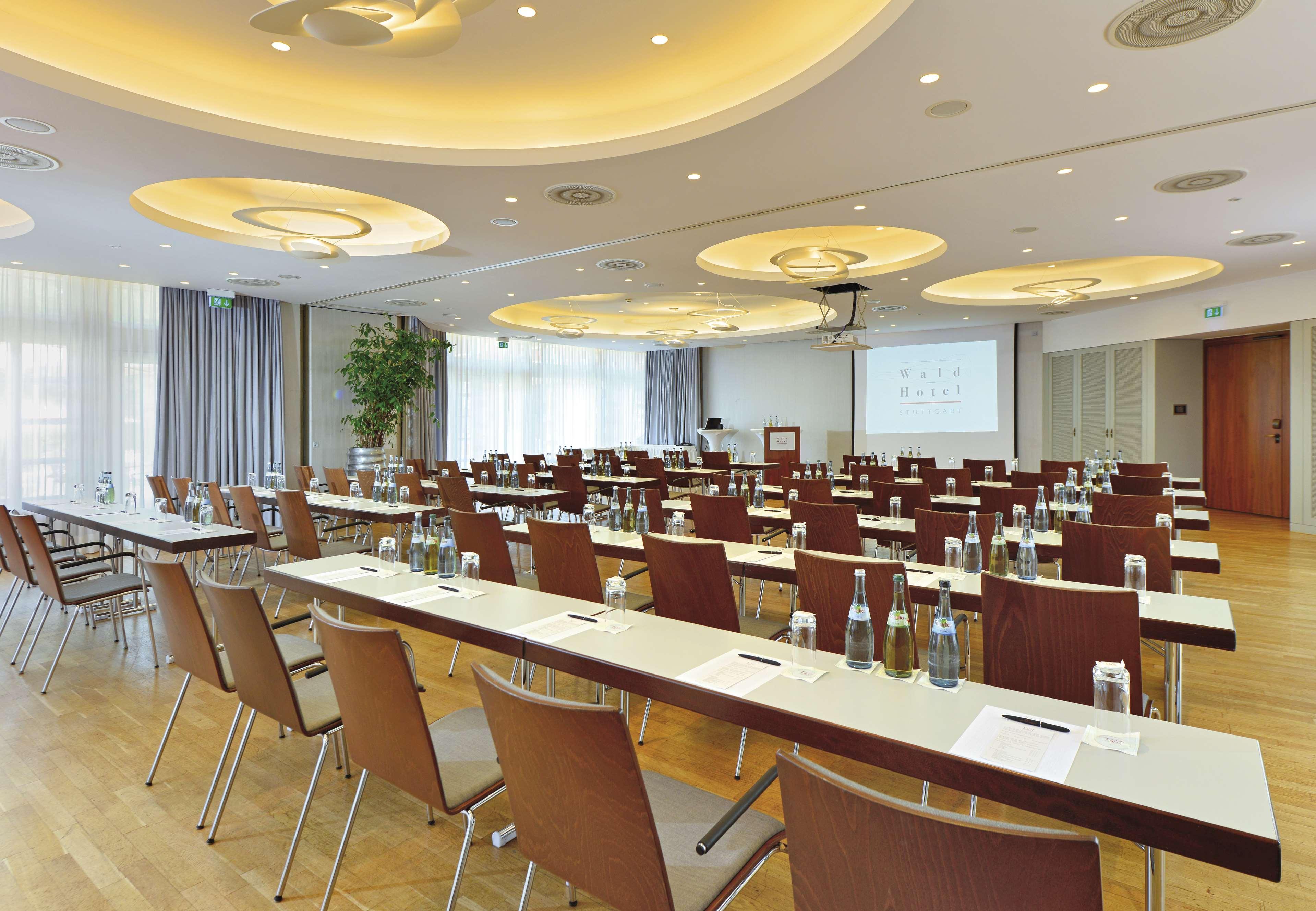 Waldhotel Stuttgart Bagian luar foto