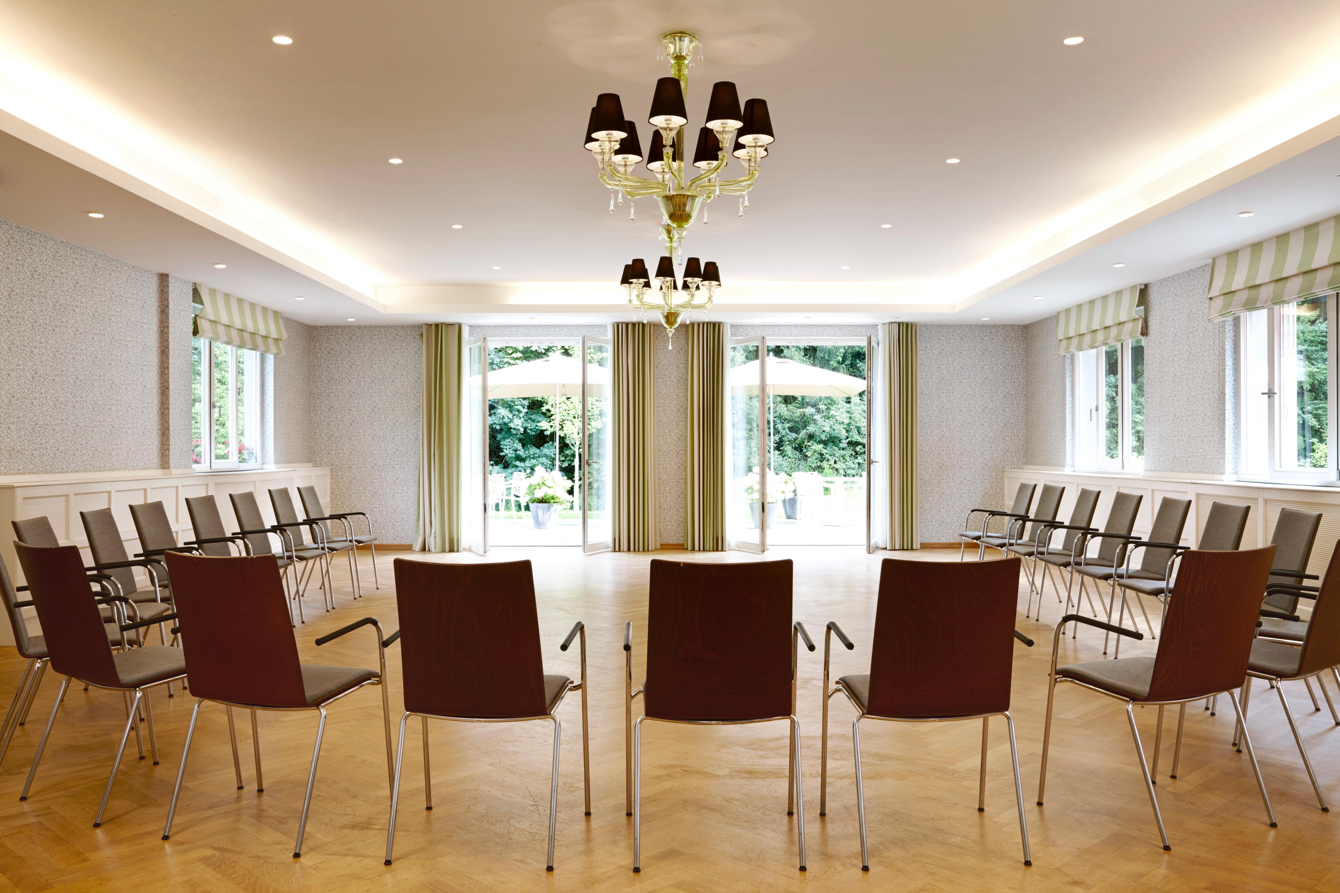 Waldhotel Stuttgart Bagian luar foto